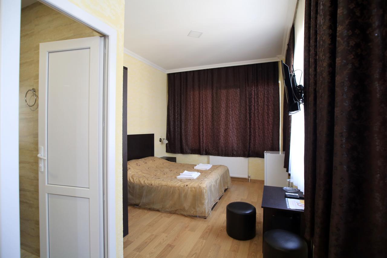 Hotel Taia Κουτάισι Εξωτερικό φωτογραφία
